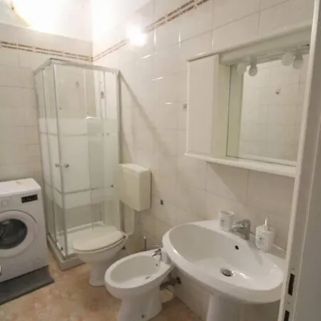 Apartment Beautiful Center - Posti Auto Privati Prenotabili *